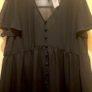 Torrid sz0 NWT black chiffon sheer top.